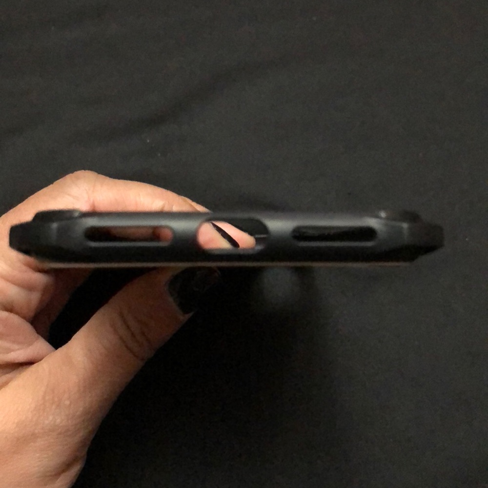 iPhone X and iPhone XS Case - Picture 3 of 5